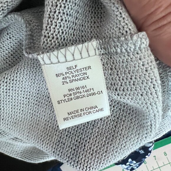 Striped Twist-Front Knit Top By Gypsies & Moondust  XS  Polyester/Rayon/Spandex - Picture 5 of 8